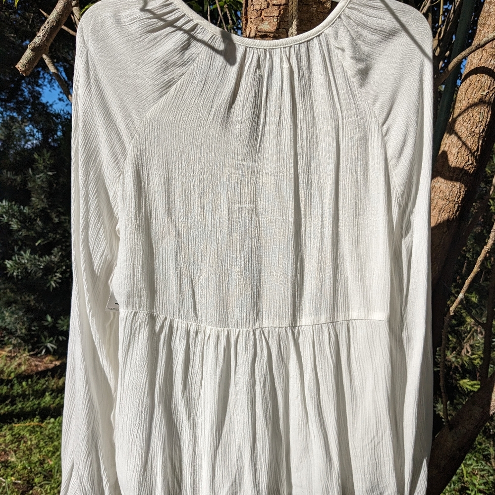 Old Navy Bohemian blouse - Picture 3 of 5